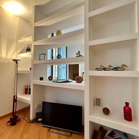 Kibilu - Valtellina, Zona Isola, Garibaldi, Brera 2p Apartamento